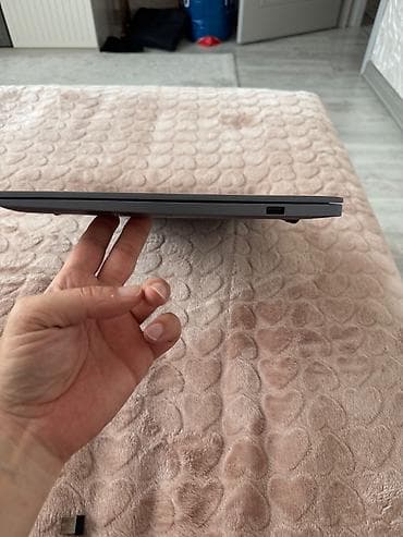 2 el pc: Huawei noutbuk Texniki xüsusiyyətlər: - Prosessor: 12-ci nəsil Intel — 5