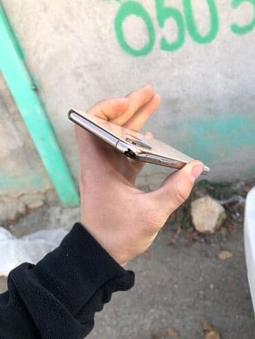 honor 7s qiymeti: IPhone Xs, 64 GB, Qızılı, Face ID — 2