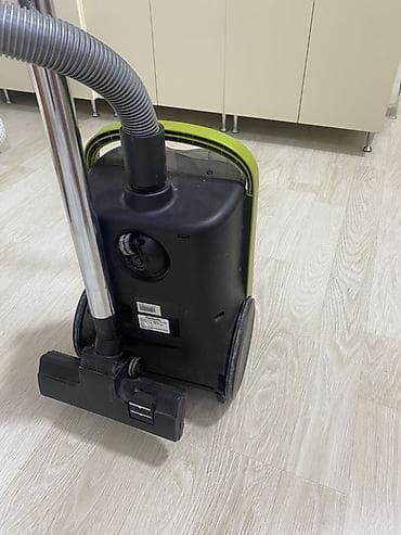 classi: Panasonic tozsoran - Tip: Torbasız silindr tipli tozsoran - Rəng — 4