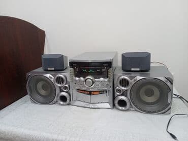ses ucaldan: JVC Original maldı 2 Basovikli Kalonkası + 2 Frontal kalonkası — 10