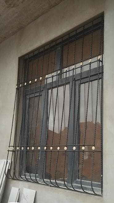 Təmir və tikinti: - Şaquli relslər sıx addımla – sındırmaya və zorla açılmaya qarşı — 2