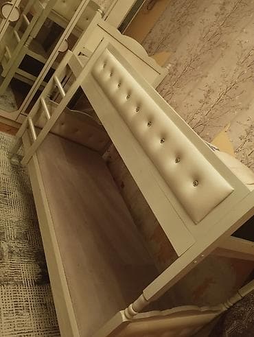 İkimərtəbəli uşaq çarpayıları: Oğlan və qız üçün, Çarpayı, Matrassız, Siyirməsiz, Taxta — 1