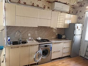 Teecili satilir. Ustundə moyka aspirator ve qaz piltesidə verilir — 1