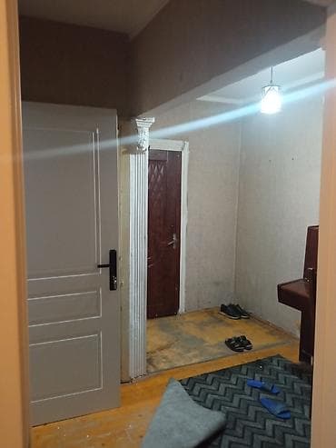 gunesli kiraye: 9 mertebeli binanin 1 ci mertebesi, xetai rayonu seyid ezim sirvani — 3