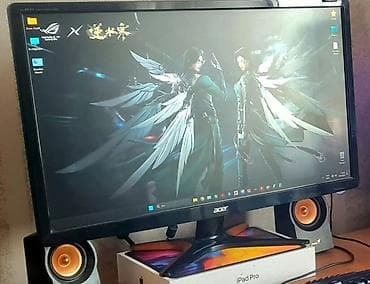 komputer setup: Acer LED monitor 24 - Ekran ölçüsü: təxminən 23–24 düym - Panel: LED — 1
