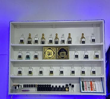 kalonka polkasi: İşlənmiş, Kitab rəfi, Düz, Azərbaycan — 8