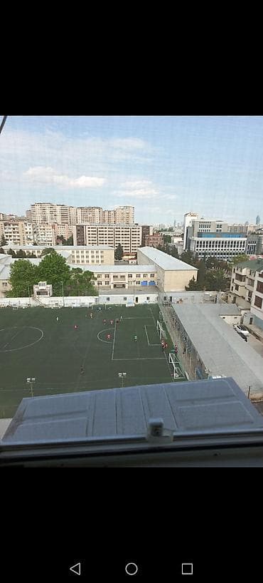 7 mikrorayon: Bakı, 8-ci mikrorayon, 3 otaqlı, Köhnə tikili, m. Azadlıq Prospekti, 65 kv. m — 4