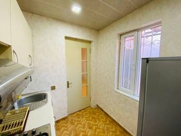 qaracuxurda ev: 75 kv. m, 2 otaqlı — 12