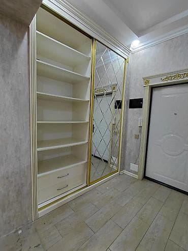 *Sada* Dehliz mebeli İdeal vəziyyətdədir 400 AZN 1.80eni hündürü 2.25