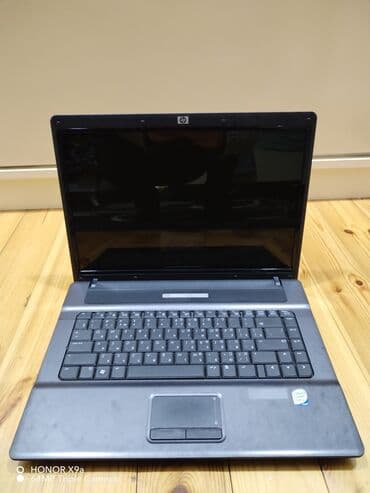 Notbuk satılır qiymətindən çox aşağı işlək vəziyyədədi. Üstündə — 2