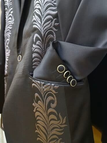 tek pencek: Pencək 44 razmer alınıb 149 azn — 2