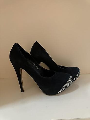 Şəxsi əşyalar: Qısaboğaz, Ölçü: 38, rəng - Qara, İşlənmiş — 2