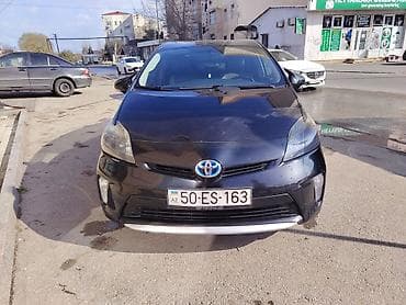 lalafo maşınlar: Toyota Prius: 1.8 l | 2014 il Hetçbek — 7