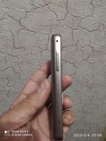 memory kart: Samsung telefondur.Mohkəm telefondur .Saz vəziyyətdədir.Sadəcə ekranin — 5