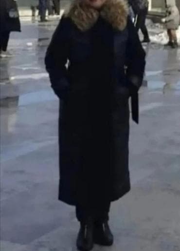 LORETA qadın uzun qış paltosu. Qadınlar üçün uzun qış paltosu 380 — 7