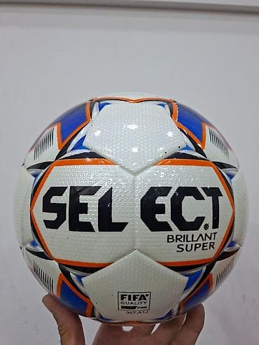 top setka: Futbol topları 25-35 azn Xüsusiyyətlər: - Brend/model: SELECT — 2