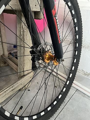 vele: Yeni Elektrik velosipedi Trek, 29", sürətlərin sayı: 10, 750 < Vt, Pulsuz çatdırılma, Ünvandan götürmə — 2