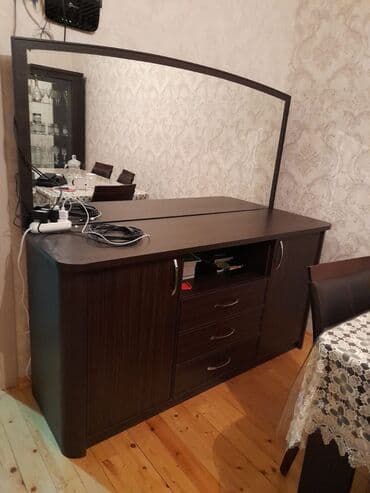 konputer stolu: İşlənmiş, Dolab, Komod, Masa və oturacaqlar, Kredit yoxdur — 2