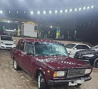 Vaz 07 İl 1999 Mator yaxş Karopka yaxşı 5 sk Diferde ses yox Qiymet