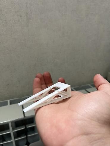 elektron gitara per page 40: Məhsul: Kiçik ölçülü maşın modelləri üçün 3D-print edilmiş miniatür — 6
