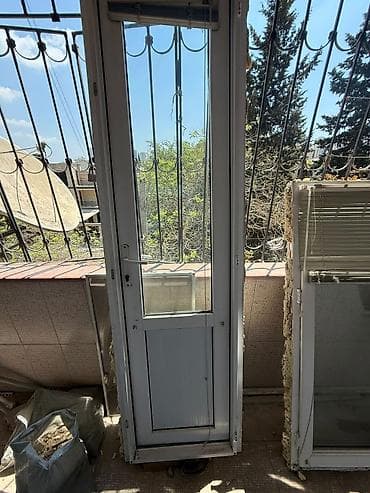 qapilar sumqayit: PVC balkon qapısı və pəncərə bloku - Material: ağ PVC profil - Şüşə — 2