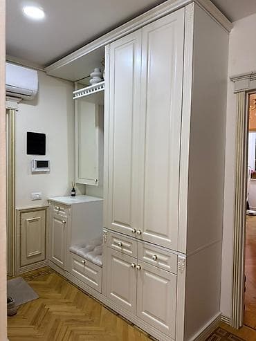 ayakkabi dolabi: Düz dolab, Dəhliz üçün, Qarderob, Açılan, Korpuslu — 1