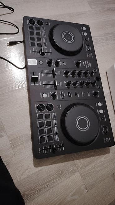 Pioneer DJ DDJ-FLX4 DJ Controller - 2 kanallı, Rekordbox və Serato — 4