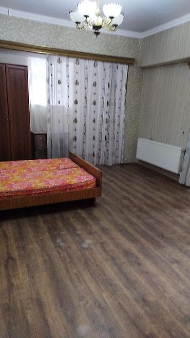 80 kv. m, 1 otaqlı, Kombi, Qaz, Su