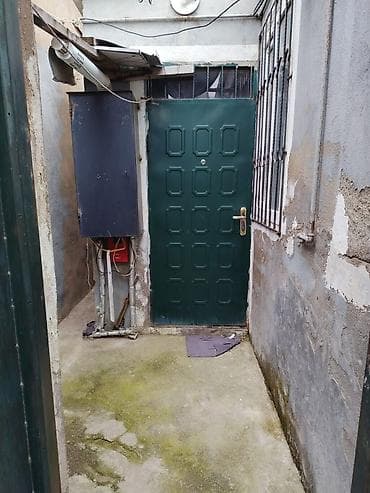 sekide ev alqi satqisi: 2 otaqlı, 49 kv. m, Orta təmir — 4