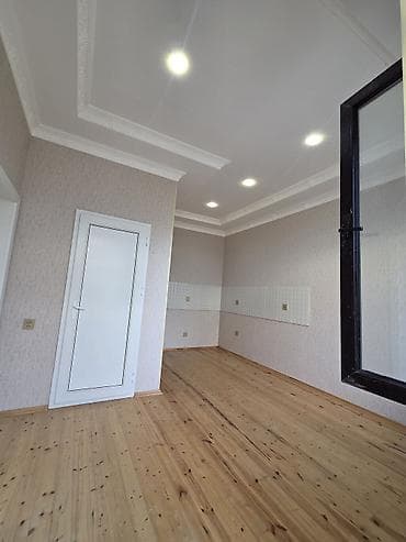 ev t: 2 otaqlı, 73 kv. m, Yeni təmirli — 4