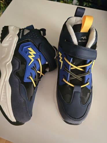 детская осенняя обувь: Uşaq idman ayaqqabısı – 39 razmer, içi isti - Rənglər: tünd mavi — 1