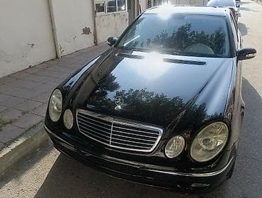 on panel: Mercedes-Benz E-Class sedan - Korpus: qara rəng, 4 qapı, xrom — 9
