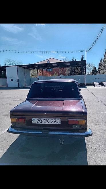 vaz karopkası: Satılır: Lada (VAZ) 2111,4qapılı sedan Xüsusiyyətlər - Rəng: tünd — 5