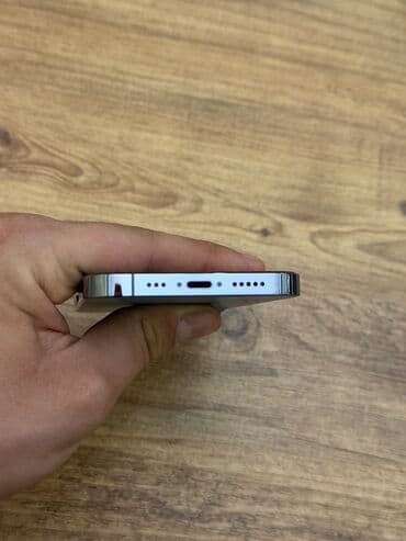 ayfon 13 pro ikinci el fiyatları: IPhone 13 Pro, 128 GB, Sierra Blue, Zəmanət, Simsiz şarj, Face ID — 8