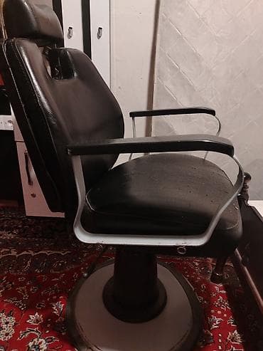 Bərbər mebel dəsti - Bərbər kreslosu: klassik model, başlıq hissəsi — 1
