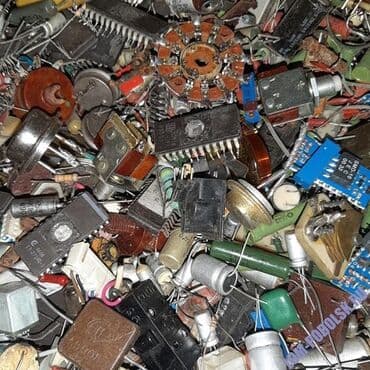 kompüter alıram: Plata alıram Bakının bütün ünvanlarından aparıram kilosu 2 AZN-dən — 1