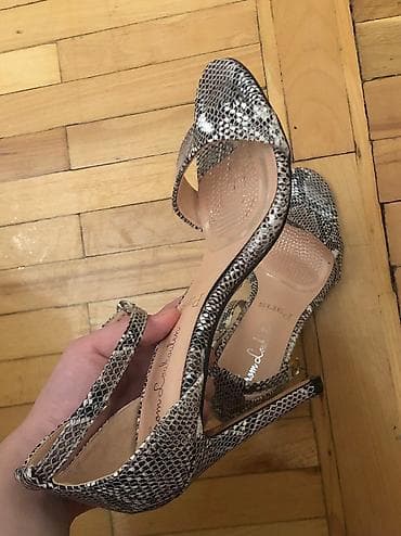 off white prsluk: Yeni alinib hec geyinilmeyib 39 razmerdir. Real aliciya endirim — 5