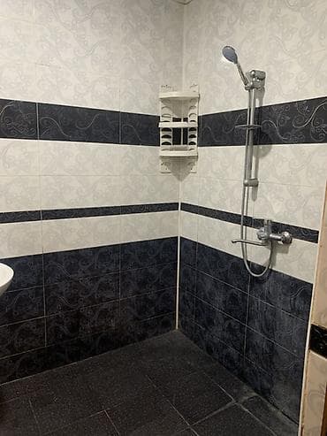 Kirayə mənzillər: 2 nefer otag yoldaşi axtarilir, 2 otagli menzildir, otagin 1 sizindir — 8