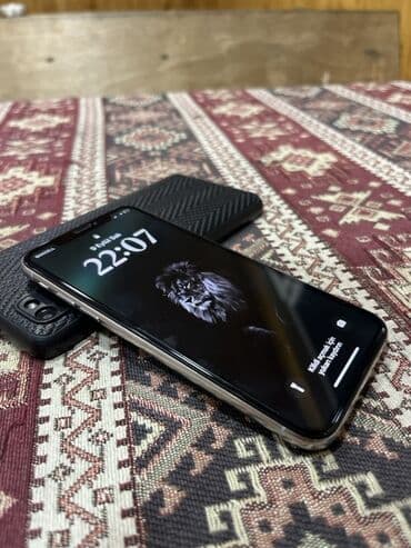 tv box s: IPhone X, Gümüşü, Face ID — 3