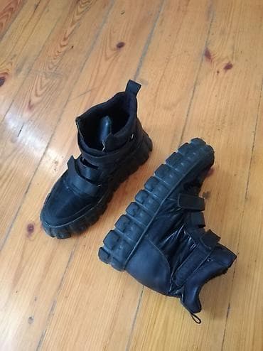 Женская обувь: Размер: 36, Б/у — 3