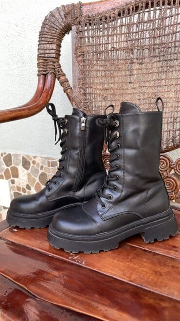 qadın çəkmə: Ботинки зимние очень теплые и удобные носились только один зимний — 4