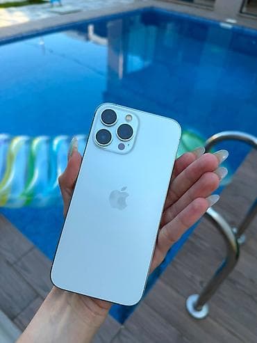 mac pro: IPhone 13 Pro Max, 256 GB, White Titanium, Face ID — 2