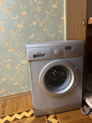железный диск на 16: Стиральная машина Siemens, 5 кг, Б/у, Автомат, Без сушки, Нет кредита, Самовывоз — 1