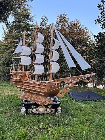 Gəmi Gemi Gemi madelleri hazir elde var. Cesid coxdu. Catdirilma 1-2
