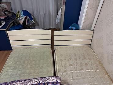doşək matras: 80 azn Iki eded carpayi matrasla birge verilir carpayilarin altinda — 2