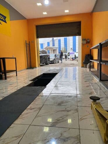 ist petrol tbilisi prospekti: Əcəmi metrosuna yaxin yag deyişmə, ayi 650 azn kirayə verilir — 4