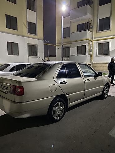 ucuz moto: Chery Amulet (A15): 1.5 l | 2020 il Sedan — 5