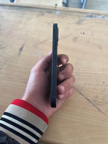 iphone 12 teze: IPhone 12, 128 GB, Black Titanium, Zəmanət, Face ID — 9