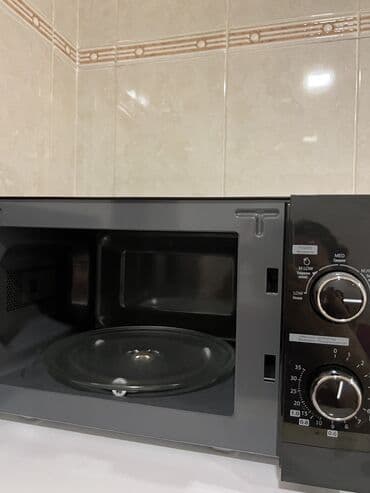 Plitələr və bişirmə panelləri: Mikrodalğalı soba Ayrıca dayanan — 2