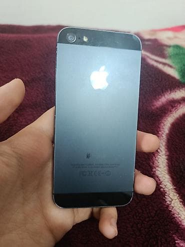 ipad mini 2: IPhone 5, 16 GB, Space Gray — 1